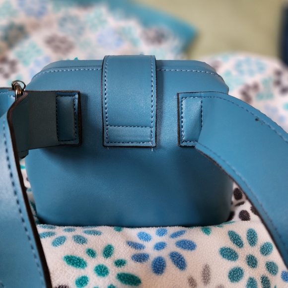 Small blue waist purse - Picture 3 of 7